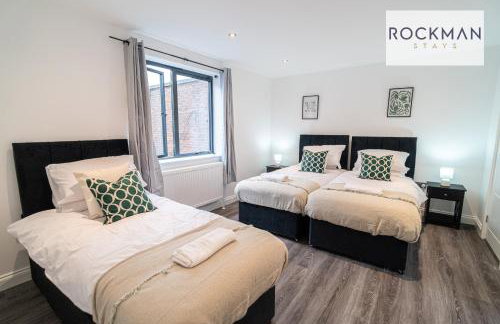 Royal Oak Apartments 1 - Free Van Parking - 2 Bedroom Apartment - 2 bathrooms - Sleeps 6 - Perfect for Contractors - Fast Wi-fi - Foto 22