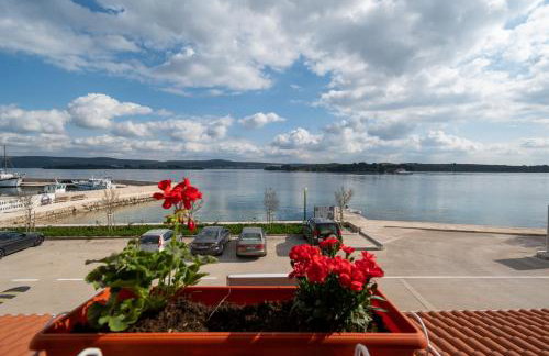 Apartments by the sea Pasman - 8221 - Foto 18