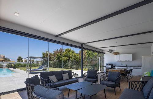 Manza Villa - 850m to Beach with Pickleball Court by etouri - Photo 12