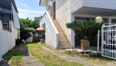 Garden House With Private Parking - Belcantovillas - Foto 4