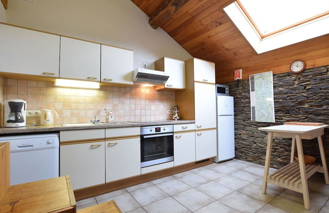 Lovely Holiday Home In Frahan With Terrace - Photo 9