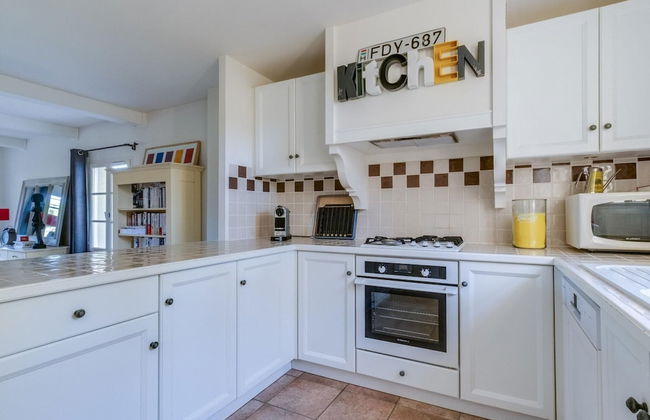 Terraced House in Domaine de Saint-endreol With Golf, SPA and Communal Pool - Photo 13