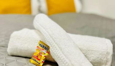 SH-Apartments-Stylische FeWo Mia - Parken - Wifi - Foto 3