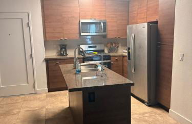 Villa Marina - AMAZING Modern, Spacious, Stylish 2 Master Suites in CENTRAL Marina Del Rey - Photo 17