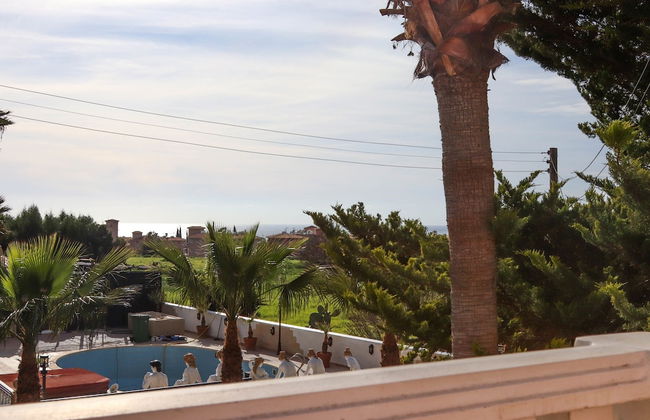 2 Bedroom House near Tombs of the Kings - Photo 35