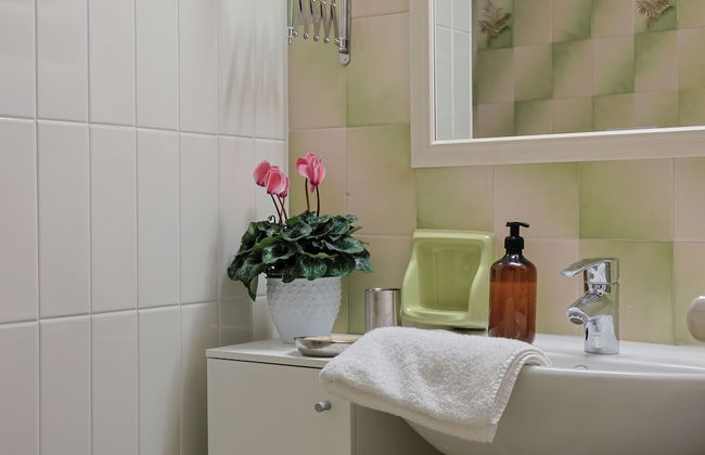 Olives and Vines all Season Villa - Photo 20