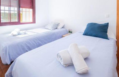 Club Salino Hideaway-Your Peaceful Retreat with Pool in Torrevieja - Photo 11