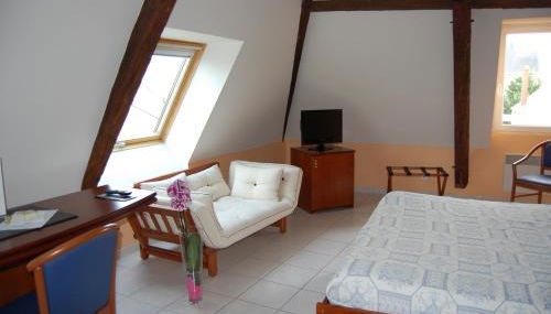 Appart'hôtel La Suze sur Sarthe - Photo 3