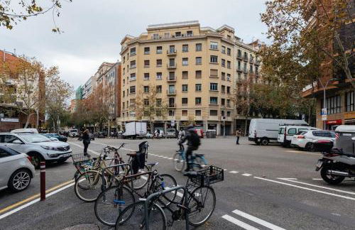 Centric and spacious, excellent for families - Photo 13