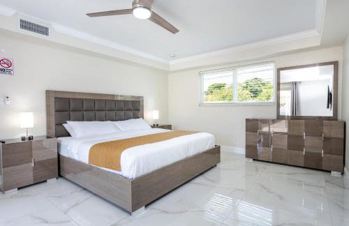 Amazing 5BR Villa Heated Pool near Hard Rock - Foto 12