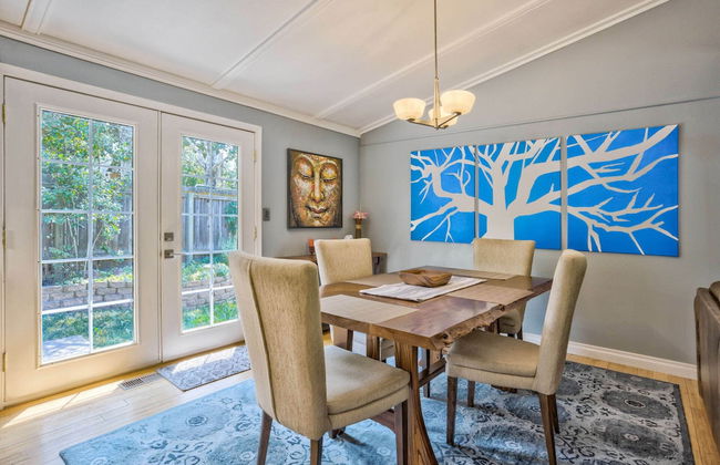 4BR Get Awaydog Friendlywith Gym! - Photo 1