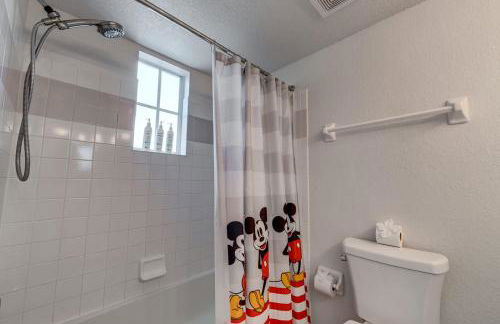 Charming and Cozy Townhome Near Disney - Foto 40