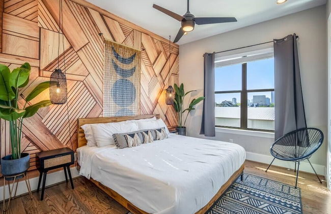 Luxury Downtown Home w Rooftop Deck in the Skyline - Foto 2