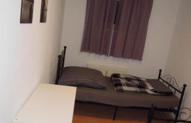 Ferienwohnung Monteurzimmer 2 Haus Arnstadt - Foto 8