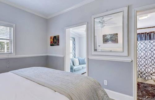 Historic Savannah Gold Private Condo with Pool - 2bed, 1&half bath, Sleeps 6, 1st Floor, 15 Min Walk To Historic Savannah Center And All Attractions - Foto 14