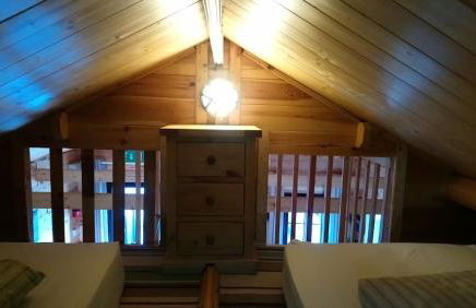 'Monktonmead Lodge' in secluded setting, with private indoor pool. - Photo 13