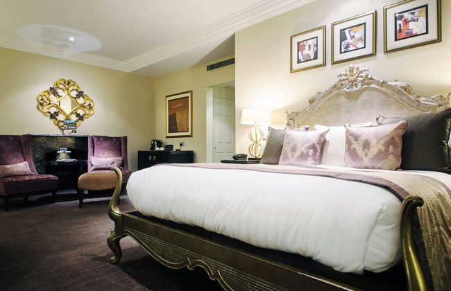 Nutfield Priory Hotel & Spa - Foto 16