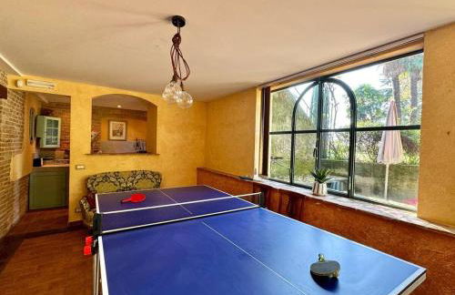 16th Century Townhouse, Large Garden Near Lake, Tuscany and Umbria - Sleeps 18 - Foto 42