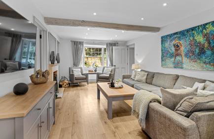 Vine Cottage - Photo 8