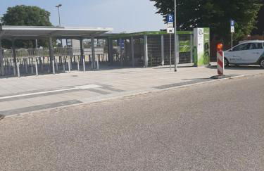 Am Bahnhof - Foto 42