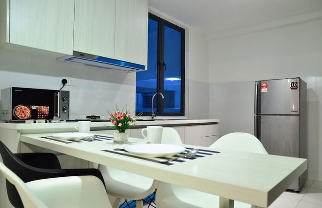 1Tebrau Premium Suites by 12stay - Photo 46