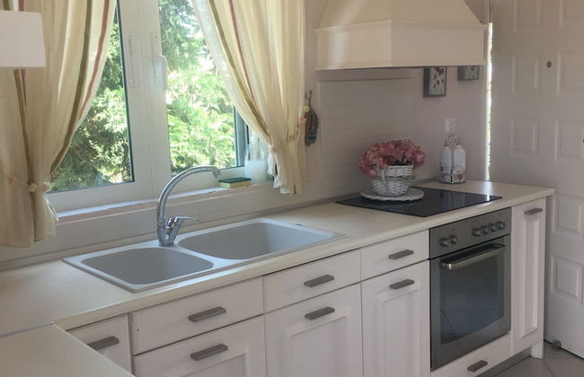 Flower House - Photo 28