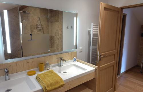 Gîtes OSTAL de Marcillac avec piscine - Le Pigeonnier - Foto 26