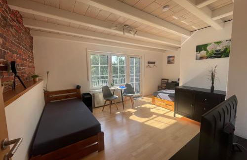 Schönes Ferienhaus&Monteurzimmer direkt in Lich, ruhige&zentrale Lage - Foto 1