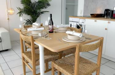 Beautiful Spacious 5 Room Apt in City Center that Sleeps 10 - Foto 25