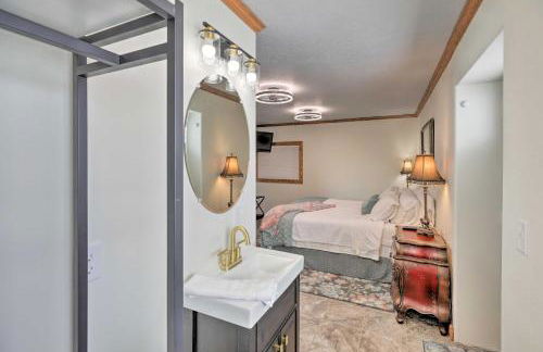 Regal River Retreat in the Heart of Yankton! - Foto 10