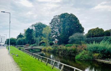 Absolutely Beautiful Hemel Hempstead 2-bedroom for 1-5 Guests - contractors welcome - Foto 32