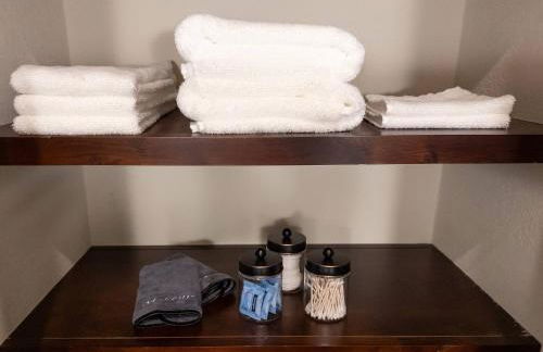 Your Family’s Home Away from Home w/ No Extra Fees - Foto 52