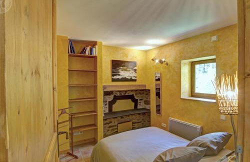 Gîte confortable avec vue imprenable près de Saint-Étienne - FR-1-496-38 - Foto 15