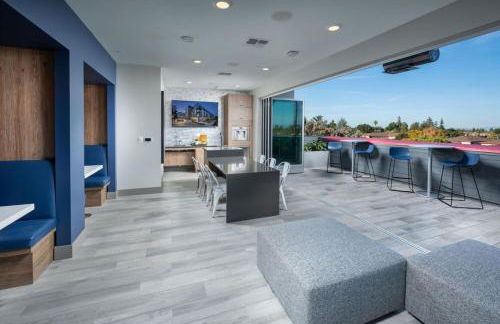 Anton Ladera - Foto 43