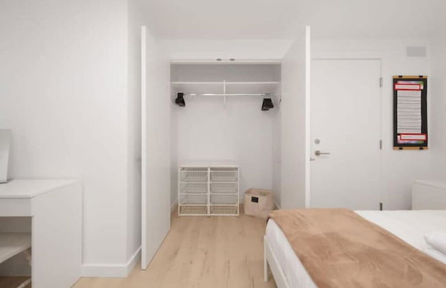 Passive House Luxury 2 Bedroom Basement Suite - Photo 7