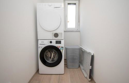 Villa Mina with a private pool in Pula - Photo 12