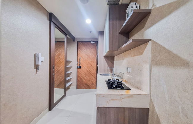 Cozy And Warm Studio Room At Uttara The Icon Apartment - Photo 8