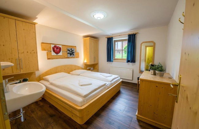 Cozy Chalet with 4 Bathrooms near Königsleiten - Foto 13