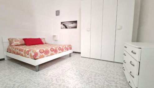 Economy Guest House - Photo 2, wardrobe