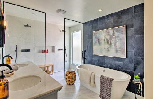 Luxury Albuquerque Home with Pool, Deck, and Hot Tub! - Foto 2