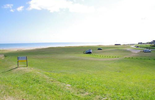 Le So Sweet, maison avec jardin clos, terrasse aménagé, jeux et jouets, baby foot, flipper, table de ping pong, à 1km de la plage d' Omaha beach et près Port en Bessin - Foto 47