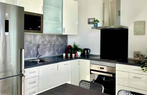 Casa Tucan - two bedrooms, heated pool, city and ocean views - Foto 3