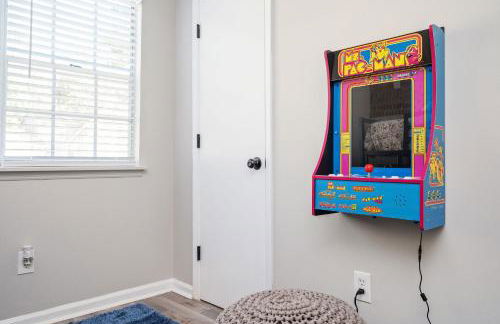 Chic 3BR-2BA Decatur Retreat with Stylish Decor - Foto 29