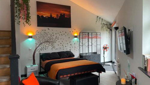 The Secret Maisonette Rochester - Foto 1