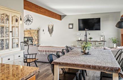 Laker's Pointe by Avantstay Lakefront Private Peninsula Hot Tub, Game Room - Foto 28