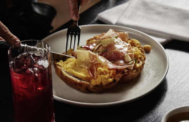 Shadow Play by Peppers - Photo 69