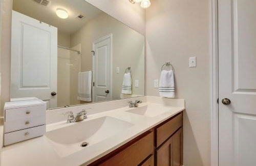 Cozy Rooms Near Tesla - WiFi Included - Foto 13