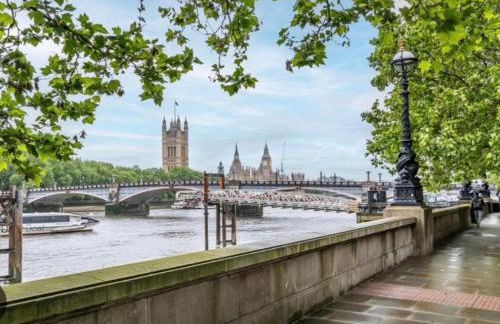 Modern 1-Bed South Bank, 4-Min Walk to Waterloo - Foto 18