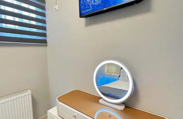 Modern Apartment Near Athens Airport, Beach & Metropolitan Expo - Foto 5