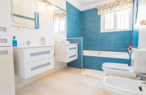 Cubo's Villa Bellavista La Jona & Heated Pool - Photo 65